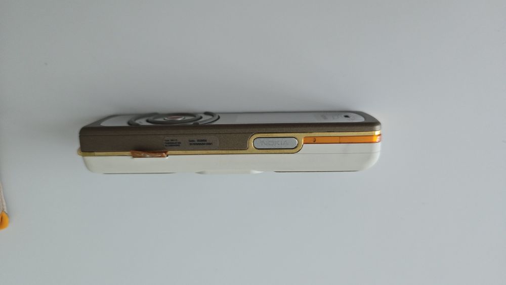 Telefon Nokia 7380