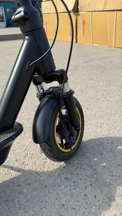 Электросамокат Аова