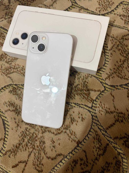 iPhone 13 белый 128gb