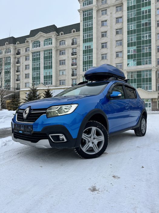 Продам Рено Сандеро