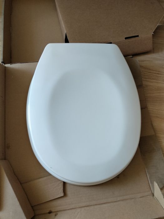 Vind 2 capace wc noi