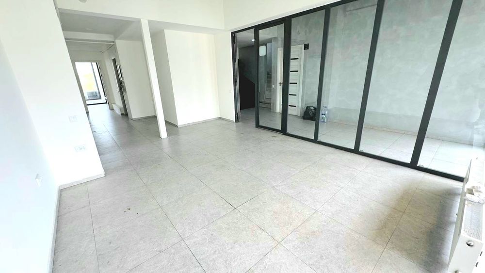 Ул.Айбека помешение168кв.м.6кабинетов 5эт.лифт в БЦ ор-р Шох.мед.центр