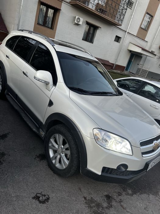 Kaptiva sotiladi moshina zor xoltda