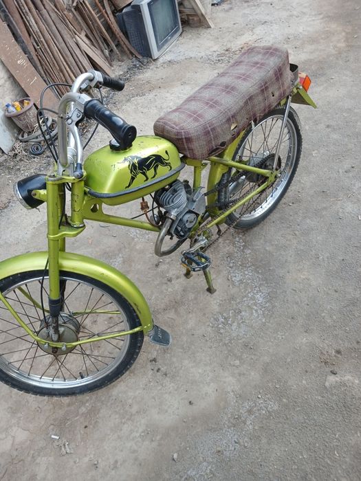 Moped riga sotiladi
