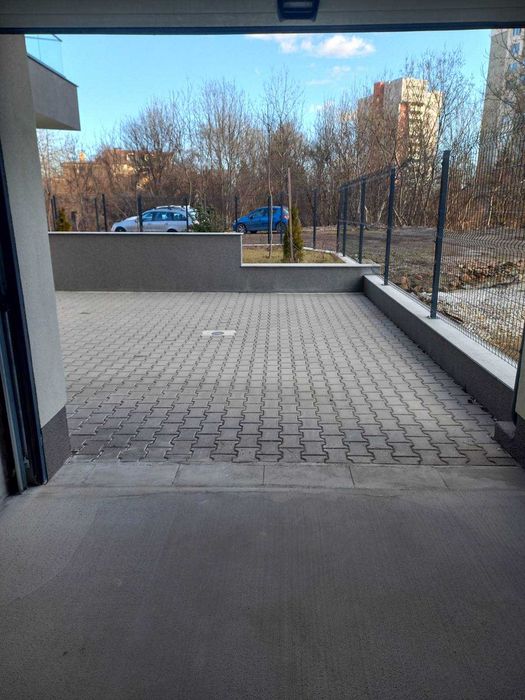 Склад под наем в кв.Овча Купел ул. Боряна и ул. Монтевиодео