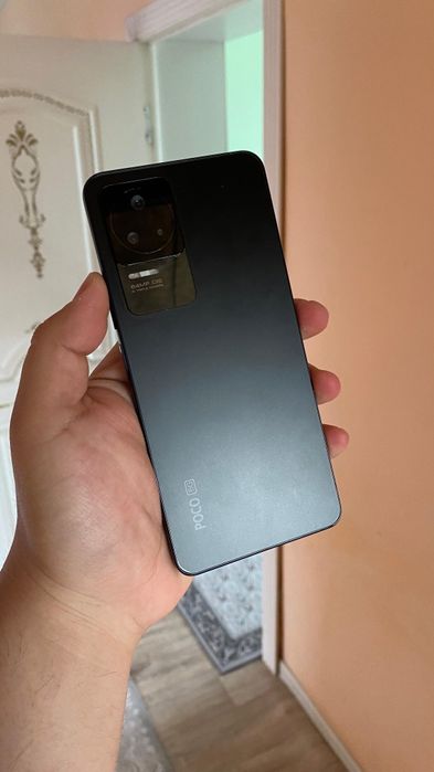 Xiaomi Poco F4 5G  6/128гб