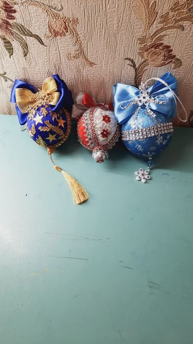 Ёлочные игрушки, шарики для елки. Подарок на новый год.