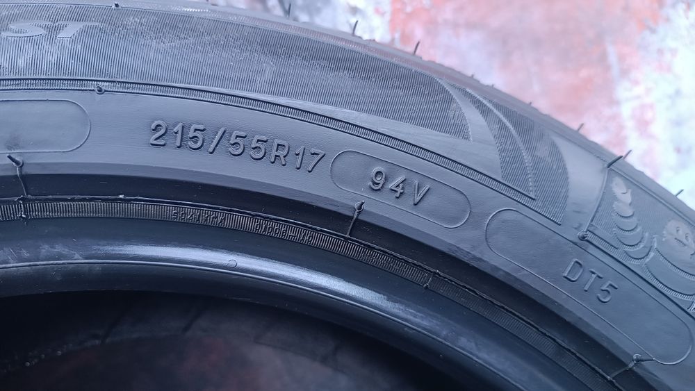 215/55/17 Michelin Дот 4723