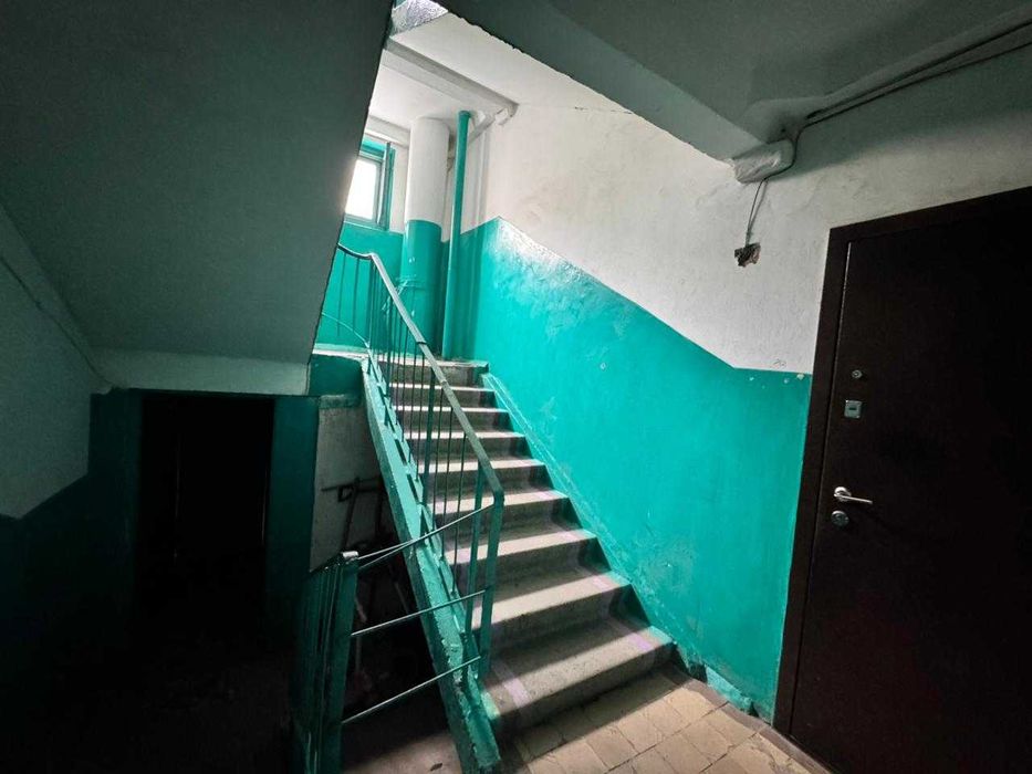 Продажа 1 комн. кв. - мкр . Степной -2, дом 3