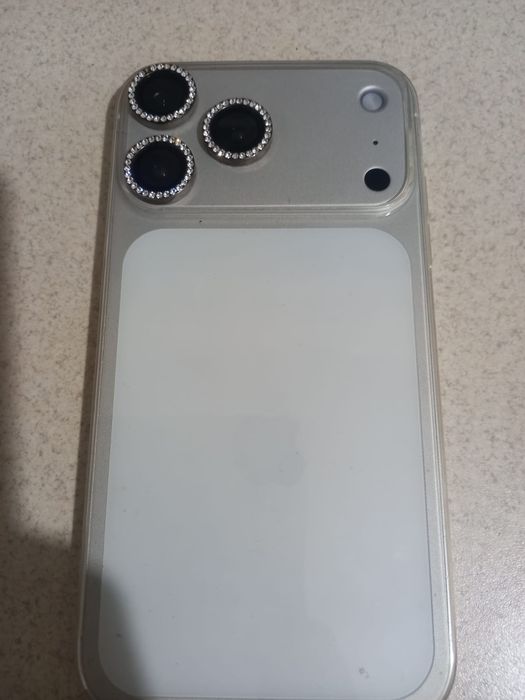 Iphone 11в корпусе 17pro