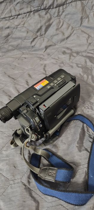 Handycam Sony CCD-TR411E