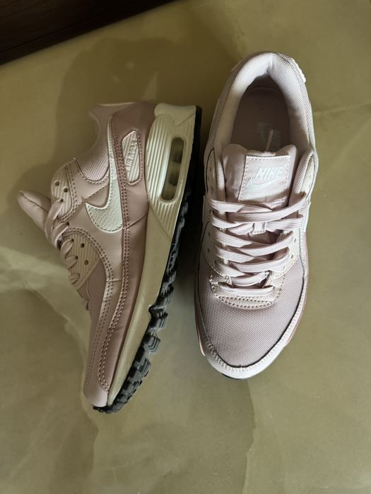Nike Air Max 90