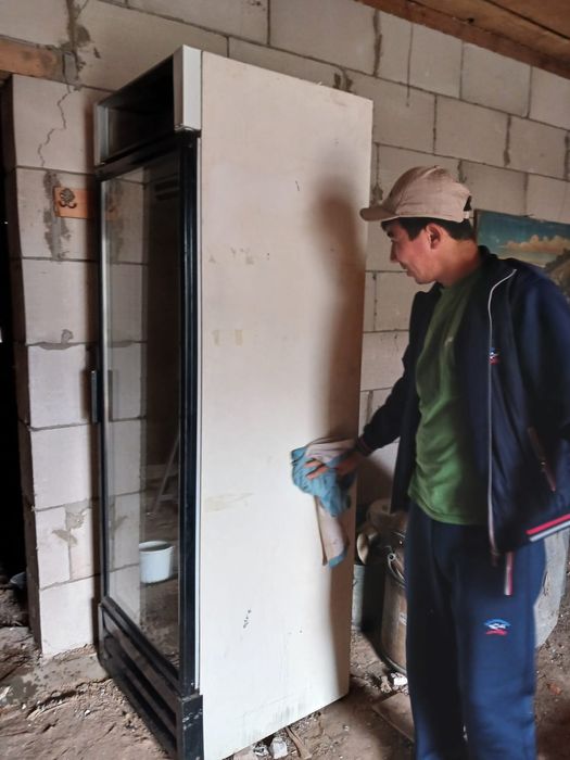 Ветринный холодильник