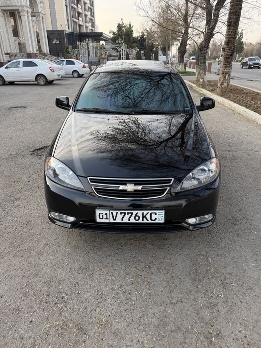 Автомабил жентра автомат