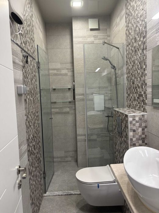 Продава се Двустаен апартамент в Пловдив, Остромила - 79 кв.м за 2532 €/кв.м - Снимка #8