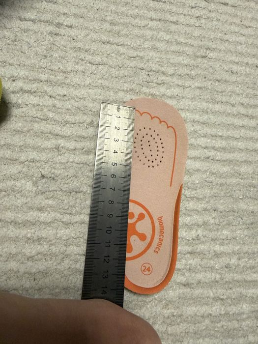 Кроссовки детские