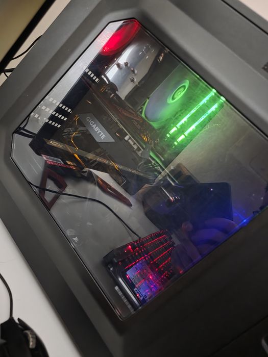 PC Gaming I5-9600k, RTX 2070 Super, 16 GB DDR4