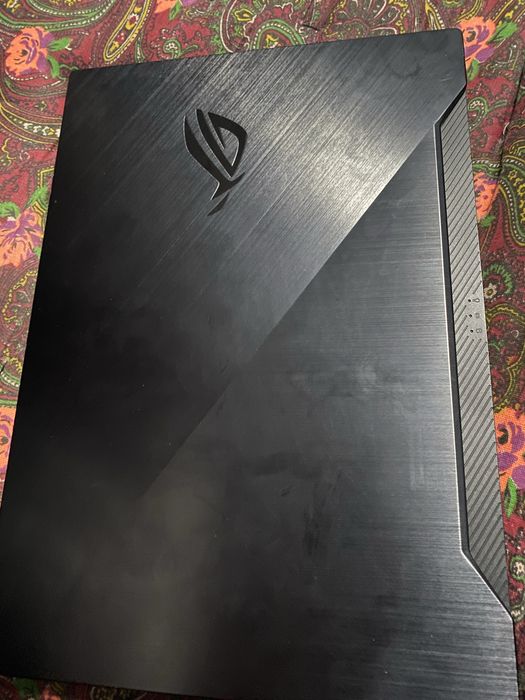 Asus ROG Zephyrus G15 GA5021V