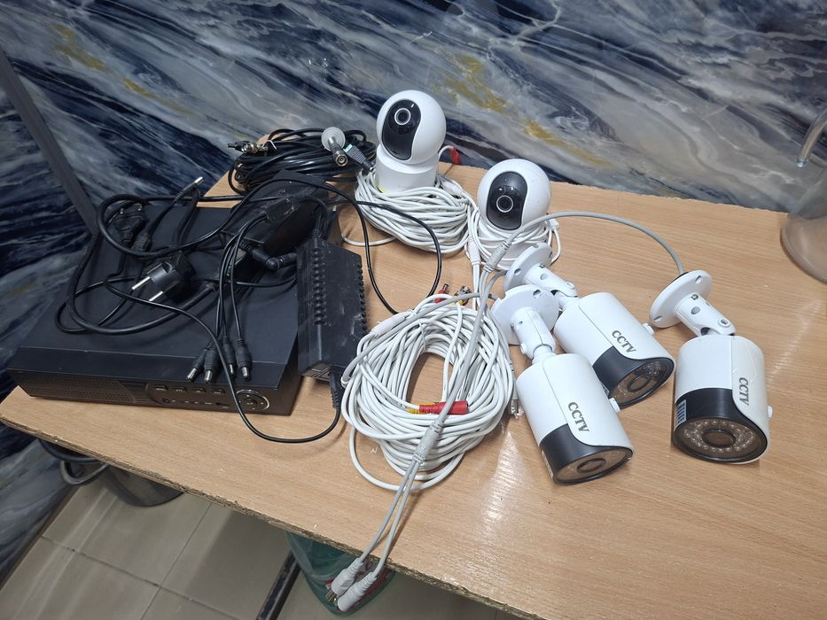 Продам комплект Видеонаблюдения
