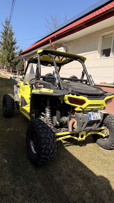 Polaris rzr 1000