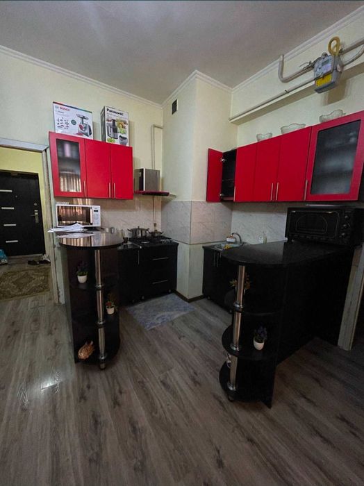 Parkent Avenue мирзо-улугбек подключ паркентский  Площадь: 55 ;