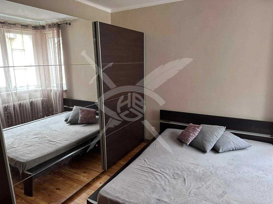 Дава се под наем Двустаен апартамент в София, Център - 60 кв.м за 500 € - Снимка #3