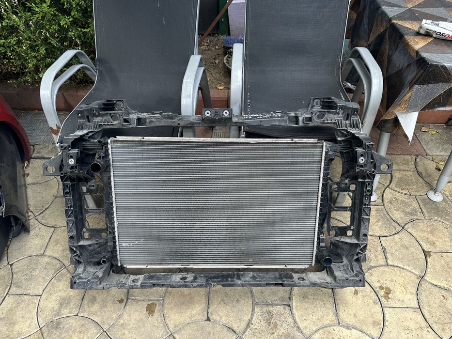 Radiator apa AUDI Q8 / VOLKSWAGEN TOUAREG 2020/2021/2022/2023 Bucuresti ...