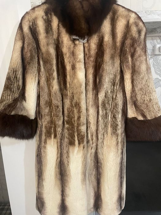 Продам норковую шубу