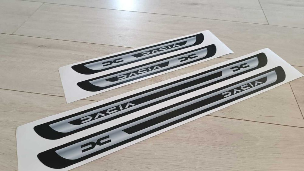 Stickere auto  / autocolante protectii praguri Dacia Duster, Logan etc