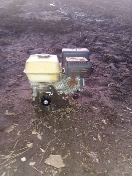 Продам двигатель мотоблока