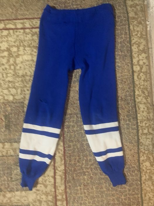 Продам хоккейную форму