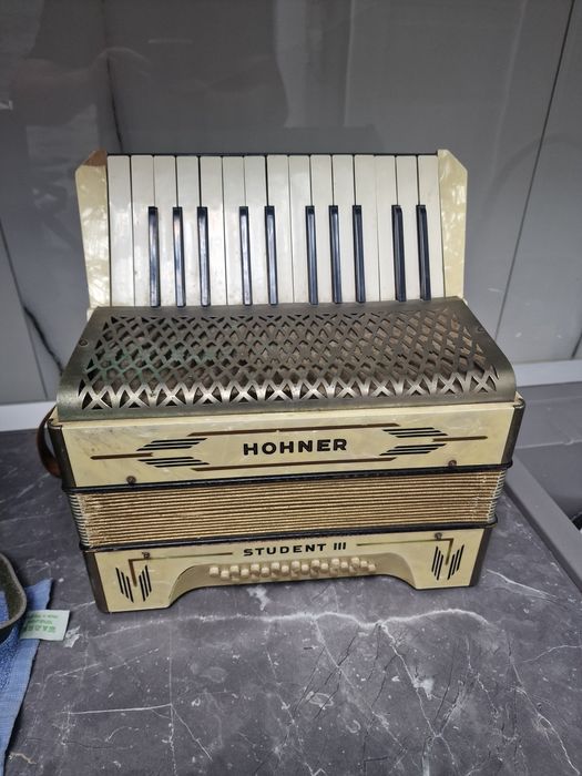 Acordeon hohner student