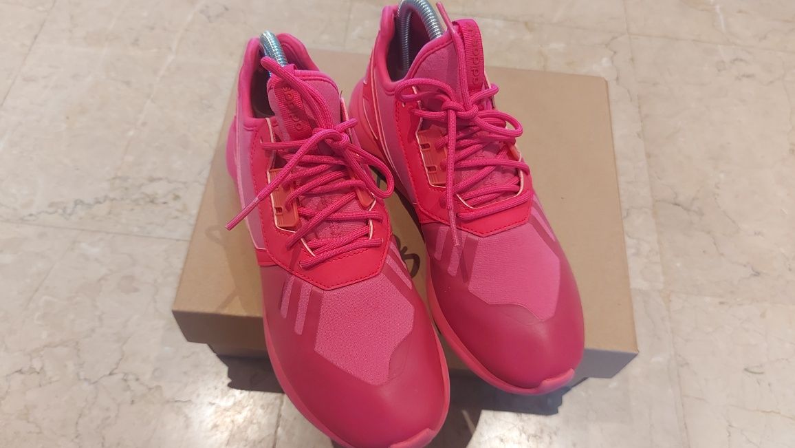 Adidas hotsell tubular dama