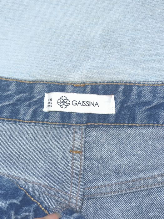Джинсы , прямые Gaissina