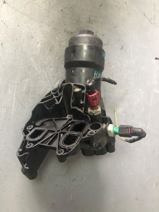 carcasa filtru ulei 2.0 tdi audi a6 4g c7