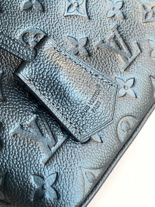 Geanta Louis Vuitton Alma BB