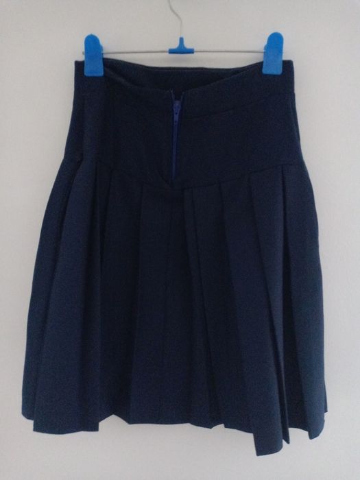 Юбка синяя школьная 42 р