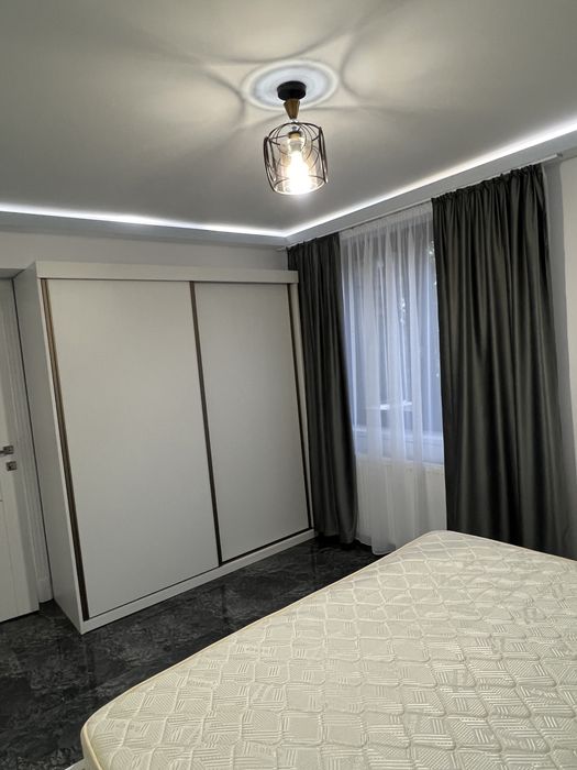 Inchirez apartament!!