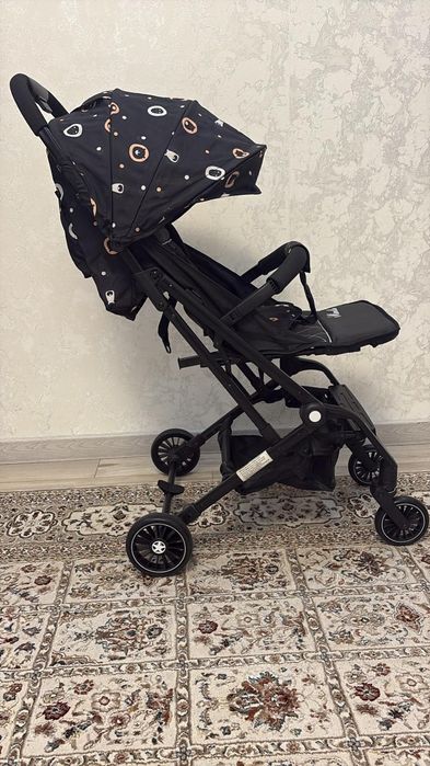 Продам коляску и ходунки