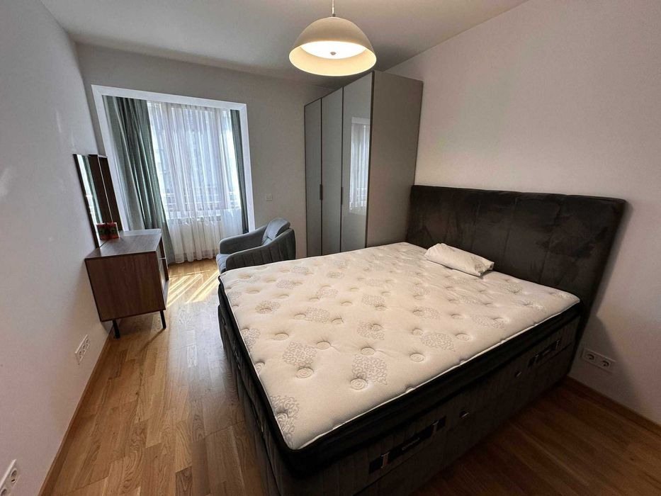 Дава се под наем Тристаен апартамент в София, Зона Б-18 - 110 кв.м за 1000 € - Снимка #17