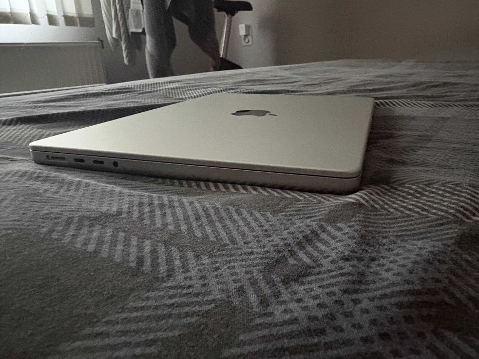 Apple Macbook Pro 14 M3 Pro 18 Ram 512 Disk — миниатюра 2