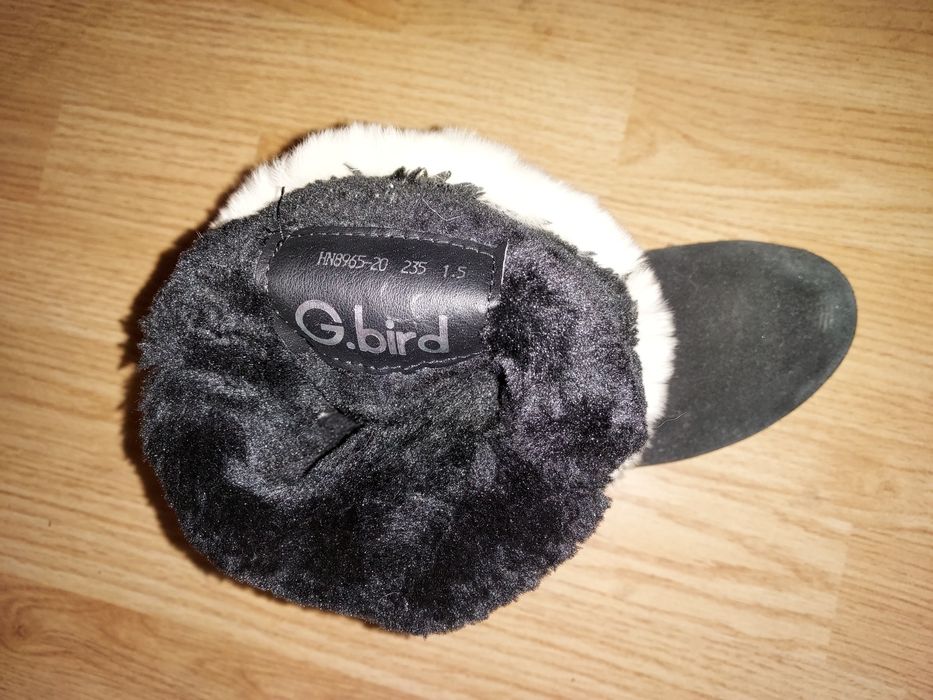 Ghete îmblănite piele întoarsă mărimea 37,5