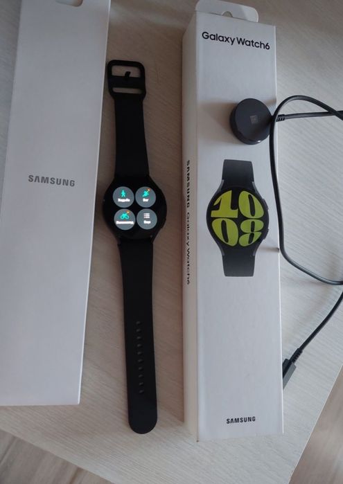 Смарт часы Samsung watch 6 44мм.