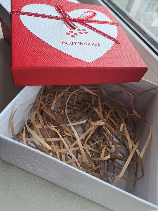 Подарочные коробки