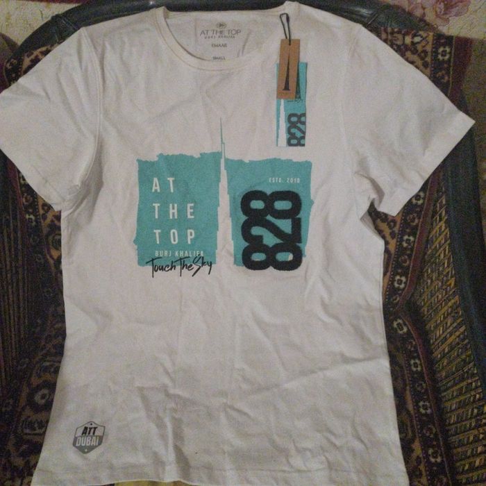 Футболка Новая с этикеткой,Эмираты,БУРЖ Халифа