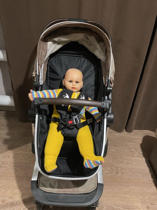 Продам  коляску