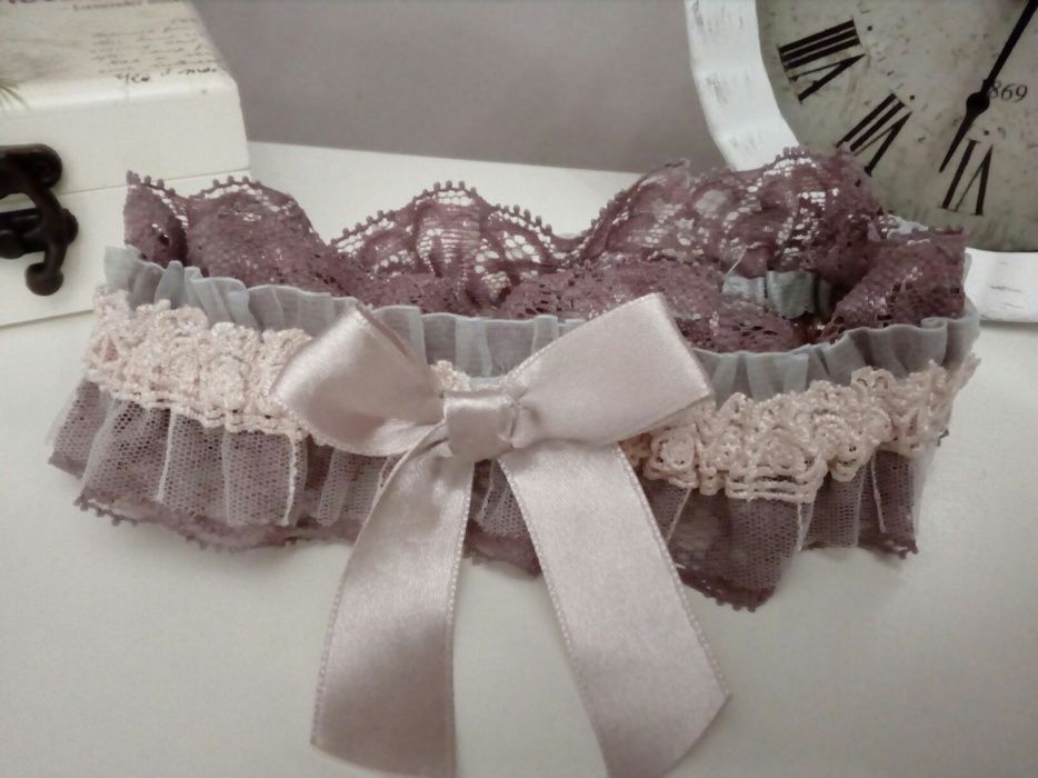 Jartiera mireasa NOUA hand made 100% in Romania Bridal garter