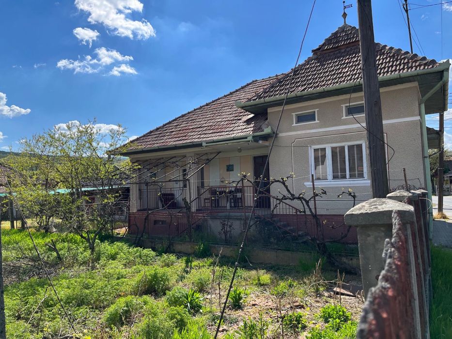 Casa 1 nivel Jibou , teren 670 mp