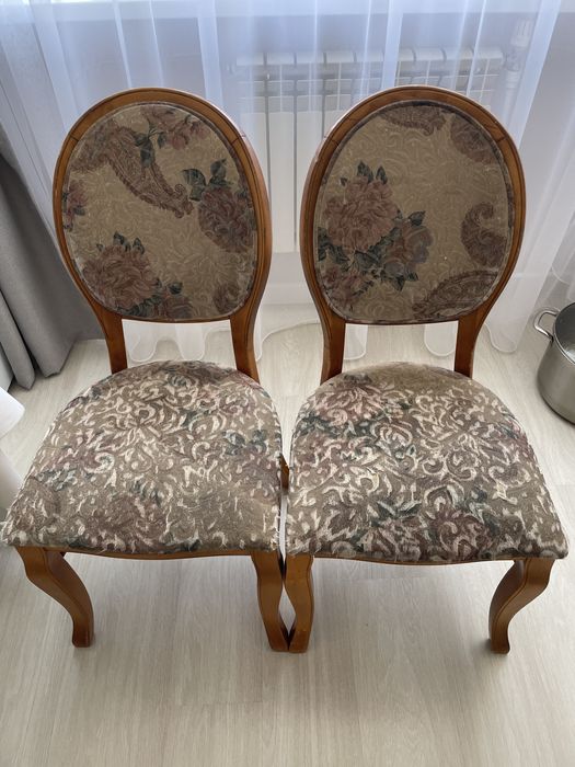 Продаются стулья