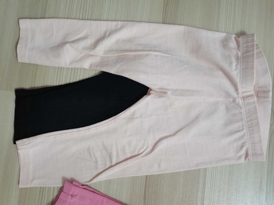 Pantaloni mărimea 80